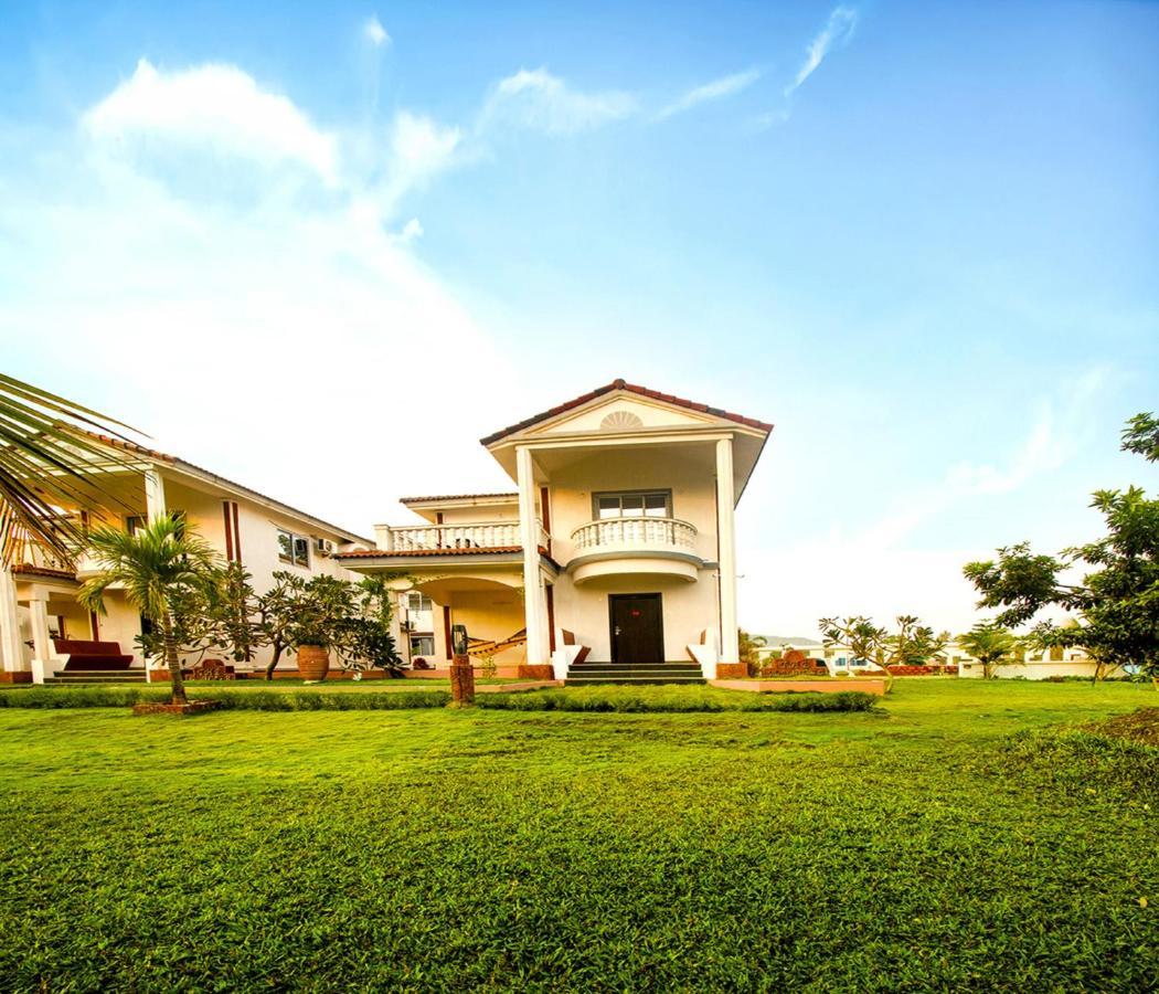 Resort Span Suites & 4*