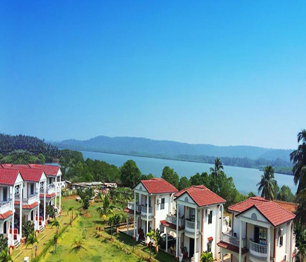 Resort Span Suites & 4*