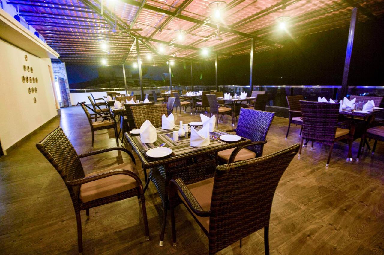 Span Suites & 4*